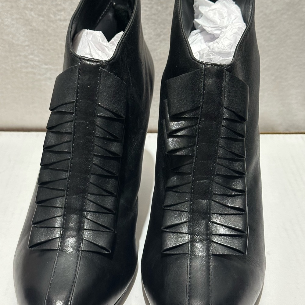 Elegant Black Women's Ankle Boots